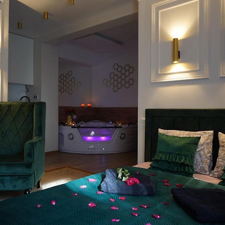 Jacuzzi Spa Apartment Krakow Exterior photo